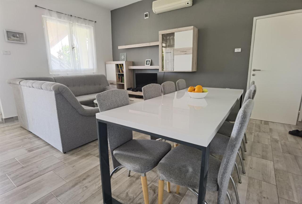 Apartments Jasna Privlaka  Extérieur photo