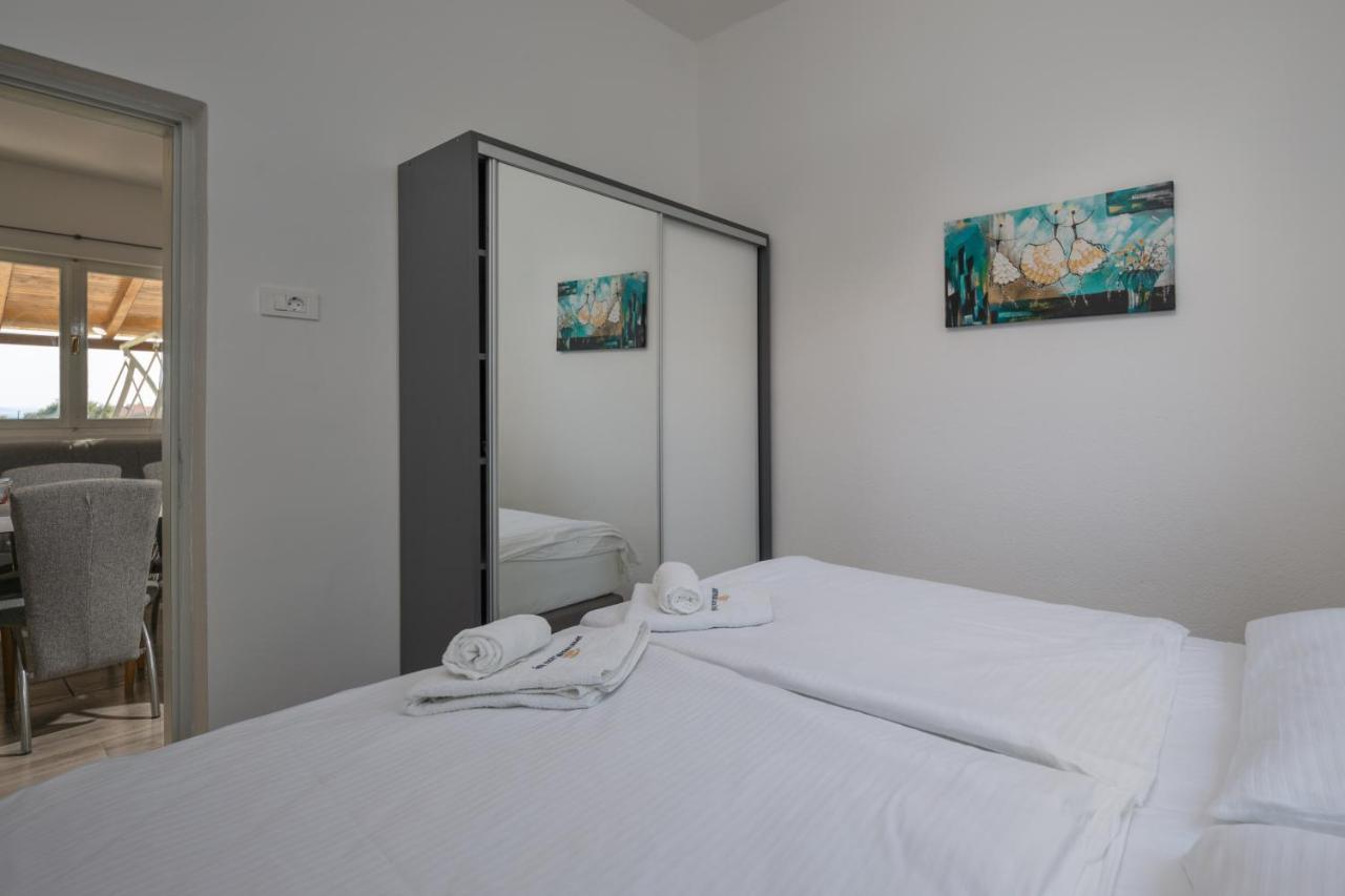 Apartments Jasna Privlaka  Extérieur photo