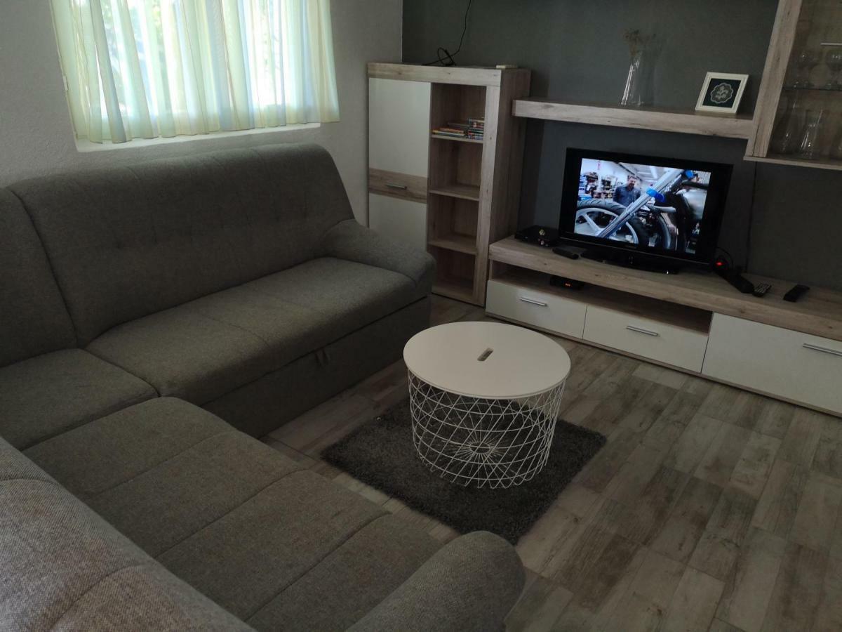 Apartments Jasna Privlaka  Extérieur photo